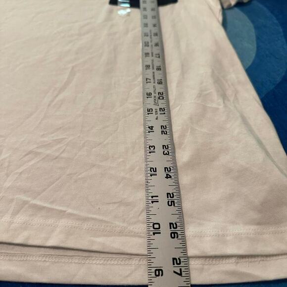 Tommy Hilfiger Flag Pocket T-Shirt - Picture 2 of 5